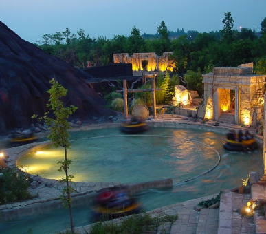 Фото Gardaland (Озеро Гарда, Парки развлечений) 16