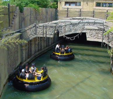 Фото Gardaland (Озеро Гарда, Парки развлечений) 14