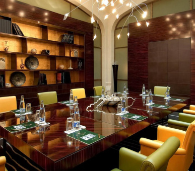 Картинка Casa Fuster (Испания, Барселона) 4 Фото Casa Fuster (Испания, Барселона) 4