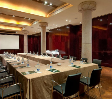 Картинка Casa Fuster (Испания, Барселона) 5 Фото Casa Fuster (Испания, Барселона) 5