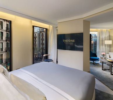 Картинка The One 31 Фото The One 31