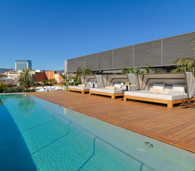 Картинка The One 21 Фото The One 21