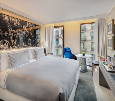 Картинка The One 22 Фото The One 22