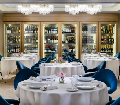 Картинка The One 19 Фото The One 19