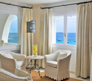 Фото Romazzino (Италия, о. Сардиния - Изумрудный берег) 39