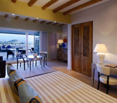 Фото Chia Laguna 10