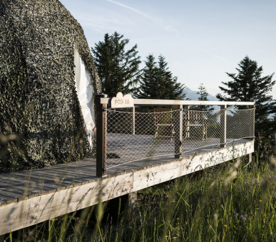 Фото Whitepod Hotel (Швейцария, Монте) 12