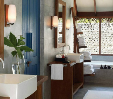 Фото Four Seasons Resort Maldives At Landaa Giraavaru (, Мальдивские острова) 25