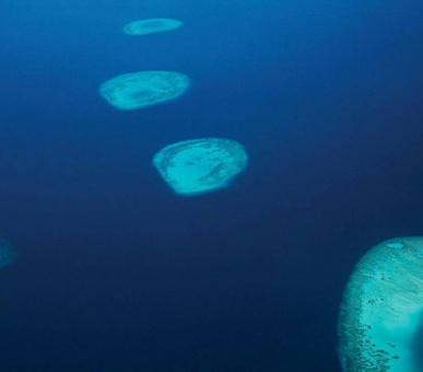 Фото Four Seasons Resort Maldives At Landaa Giraavaru (, Мальдивские острова) 3