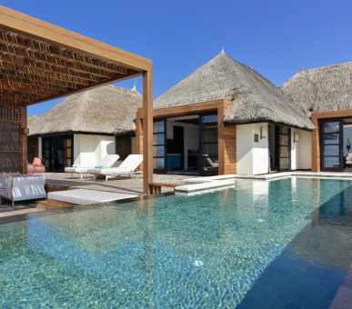 Фото Four Seasons Resort Maldives At Kuda Huraa 46
