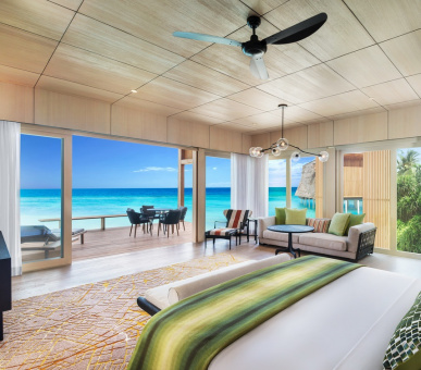 Фото St. Regis Maldives Vommuli Resort 8