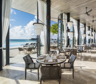 Фото St. Regis Maldives Vommuli Resort 20