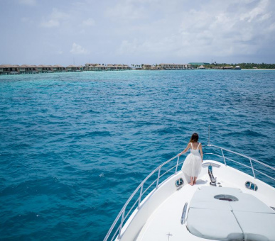 Фото InterContinental Maldives Maamunagau Resort 30