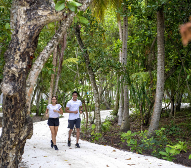 Фото Emerald Maldives Resort 28