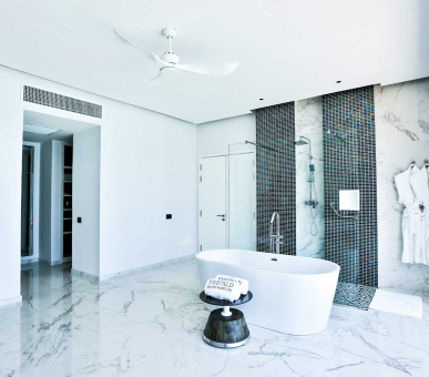 Фото Emerald Maldives Resort 16