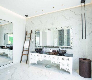 Фото Emerald Maldives Resort 40