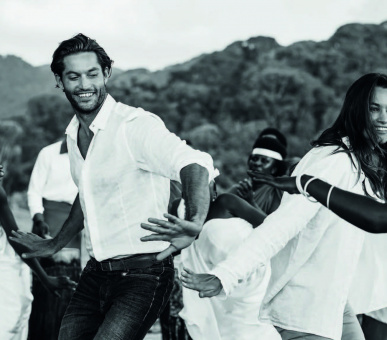 Картинка One 49 Фото One 49