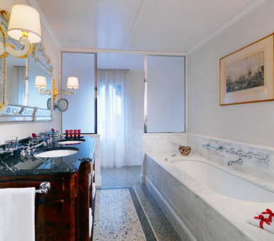 Картинка Danieli (Италия, Венеция) 12 Фото Danieli (Италия, Венеция) 12