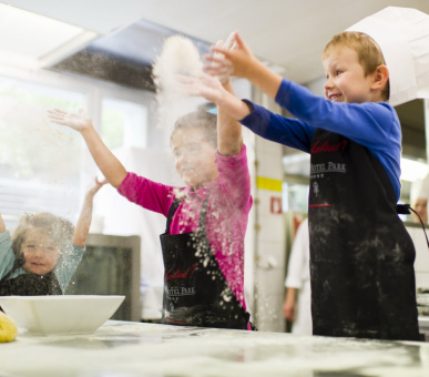 Картинка Grand Hotel Park (Швейцария, Гштаад) 43 Фото Grand Hotel Park (Швейцария, Гштаад) 43