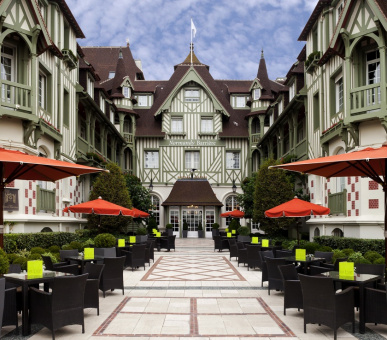 Фото Normandy Deauville Barriere (Франция, Довиль) 6