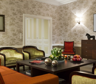 Фото Normandy Deauville Barriere (Франция, Довиль) 12