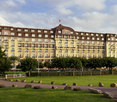 Фото Royal Deauville Barriere (Франция, Довиль) 8