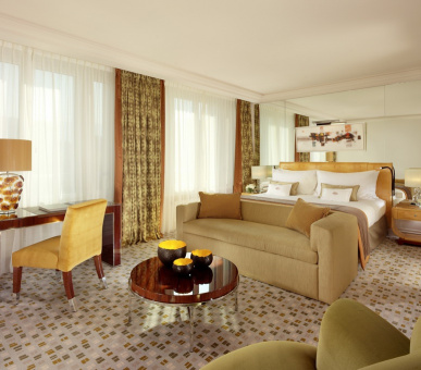 Фото Mandarin Oriental Hotel Du Rhone (Швейцария, Женева) 13