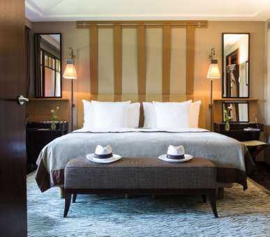 Фото La Reserve Geneve Hotel, Spa 31