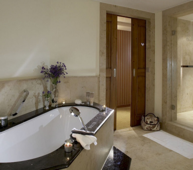 Фото Interalpen-Hotel Tyrol de Luxe (Австрия, Зеефельд) 26