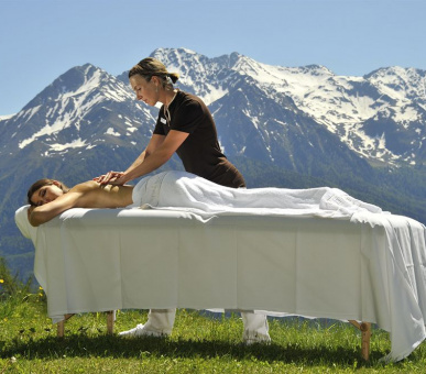 Фото Interalpen-Hotel Tyrol de Luxe (Австрия, Зеефельд) 45