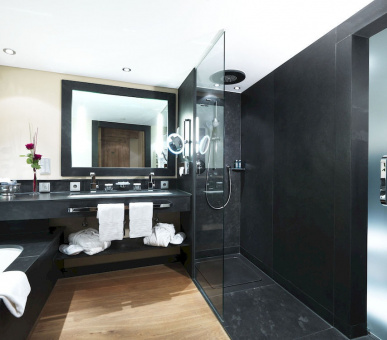 Фото Interalpen-Hotel Tyrol de Luxe (Австрия, Зеефельд) 24