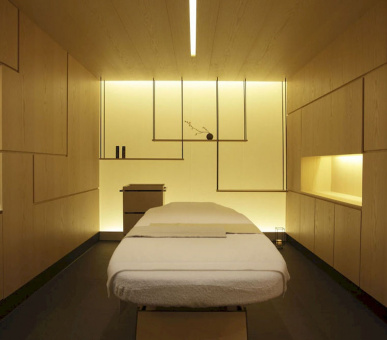 Фото Victoria-Jungfrau Grand Hotel  25