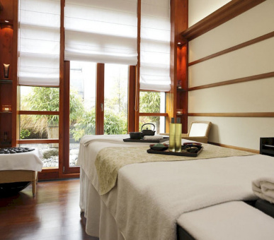 Фото Victoria-Jungfrau Grand Hotel  22