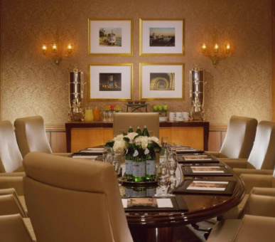 Картинка Four Seasons Hotel Cairo at Nile Plaza (Египет, Каир) 2 Фото Four Seasons Hotel Cairo at Nile Plaza (Египет, Каир) 2