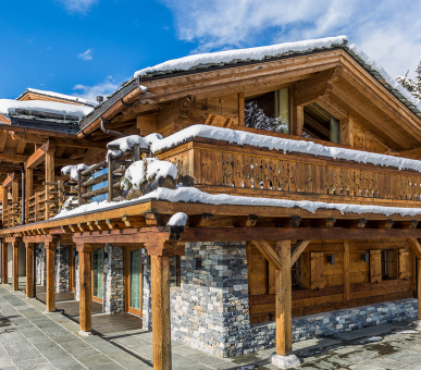 Фото LeCrans Hotel  1