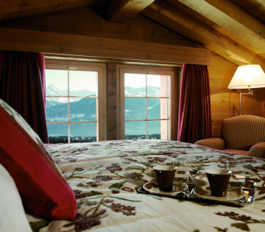 Фото LeCrans Hotel  17