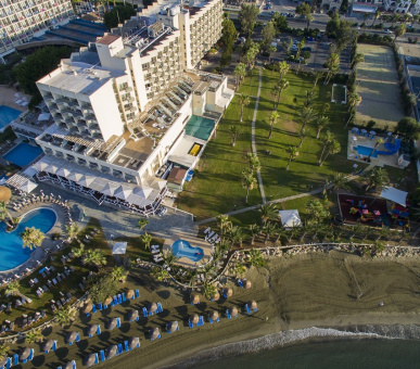 Фото The Golden Bay Beach (Кипр, Ларнака) 36