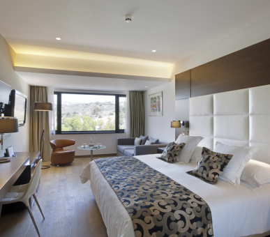 Картинка Amathus Beach (Кипр, Лимассол) 2 Фото Amathus Beach (Кипр, Лимассол) 2