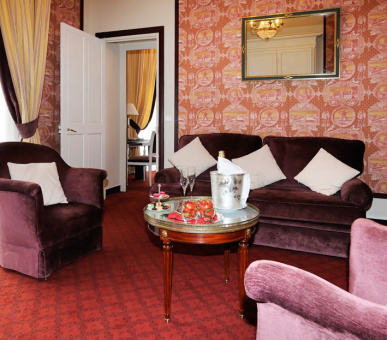 Фото Castel Marie-Louise (Франция, Ля Боль) 22