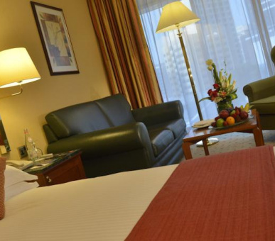 Картинка The Diplomat Radisson Blu Hotel, Residence 4 Фото The Diplomat Radisson Blu Hotel, Residence 4