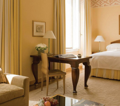 Фото Four Seasons Hotel Milano (Италия, Милан) 6