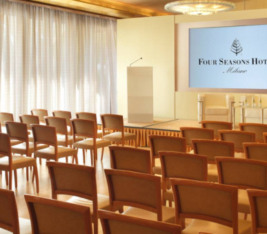 Фото Four Seasons Hotel Milano (Италия, Милан) 7