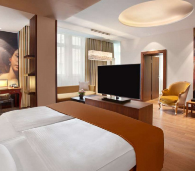 Фото Hotel Vier Jahreszeiten Kempinski Munchen (Германия, Мюнхен) 2