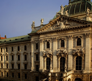 Картинка Koenigshof (Германия, Мюнхен) 5 Фото Koenigshof (Германия, Мюнхен) 5