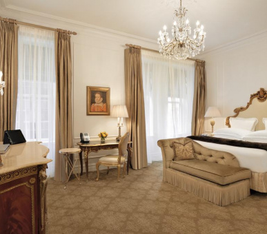 Картинка The Plaza 12 Фото The Plaza 12