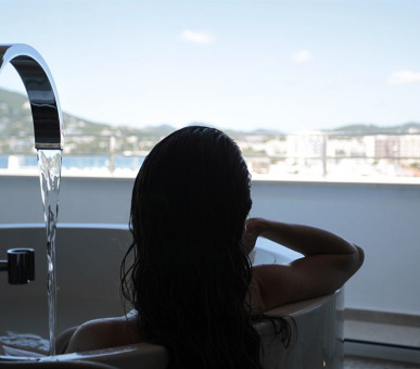 Фото Aguas de Ibiza Lifestyle  17