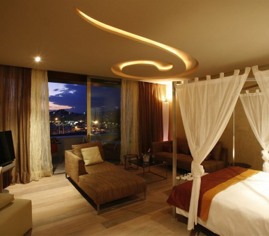 Фото Aguas de Ibiza Lifestyle  11