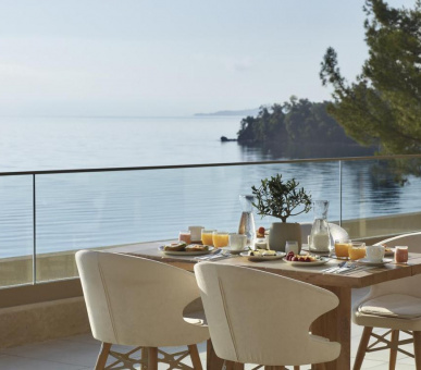 Картинка Ikos Aria 8 Фото Ikos Aria 8