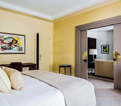 Картинка Prince de Galles 6 Фото Prince de Galles 6