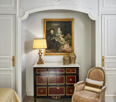 Фото Plaza Athenee Palace 8